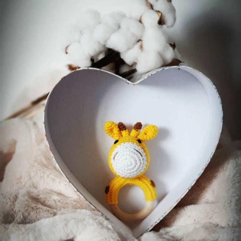 Hochet au crochet girafe